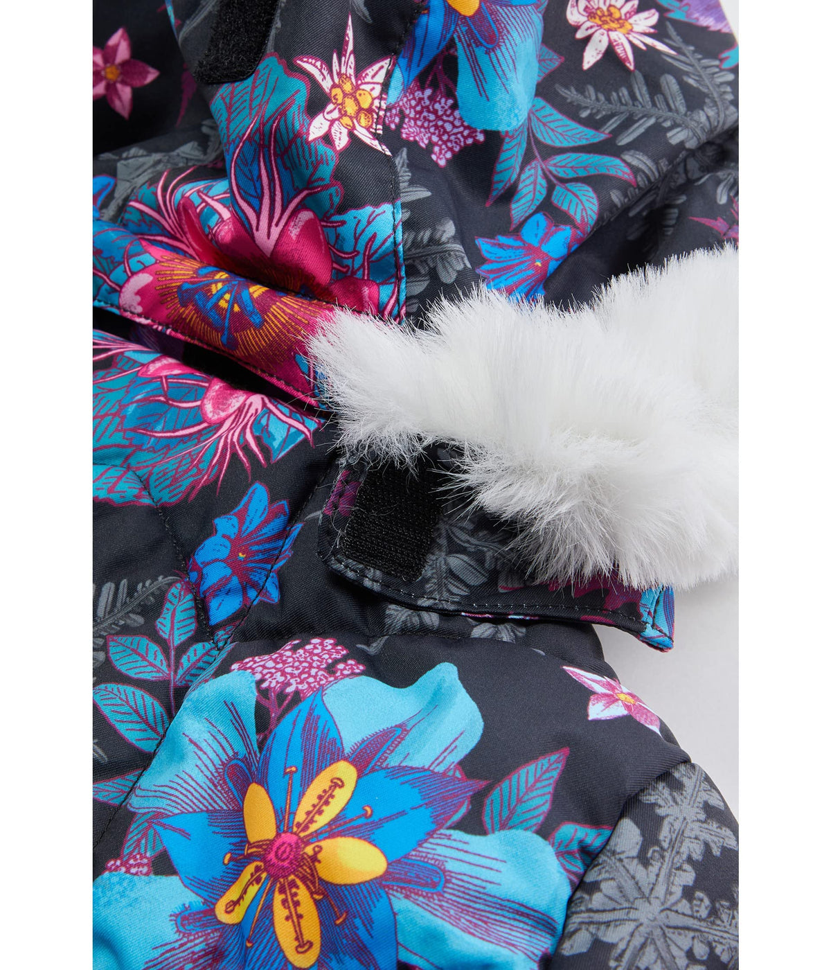 Obermeyer Girl's Roselet Jacket (Toddler/Little Kids/Big Kids) Winter Bouquet 7 Little Kid