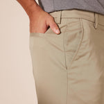 Amazon Essentials Men's Classic-Fit Stretch Golf Pant (Available in Big & Tall), Khaki Brown, 31W x 30L